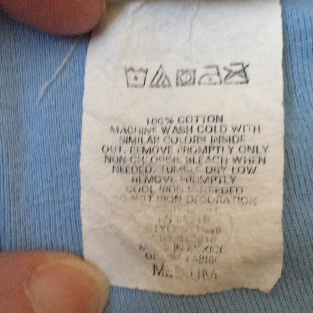 Disney vintage EEyore Aloha shirt. Size M Jr EUC woman small - Picture 4 of 7